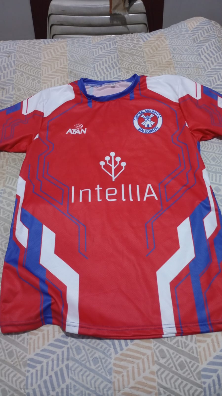 Buzo de arquero rojo
